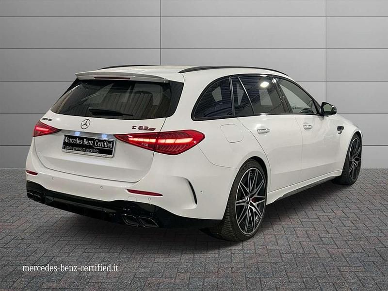 Usata Mercedes C63 AMG Premium Plus 476 CV (350 kW) 2024 Bianco opalite bright designo Station wagon