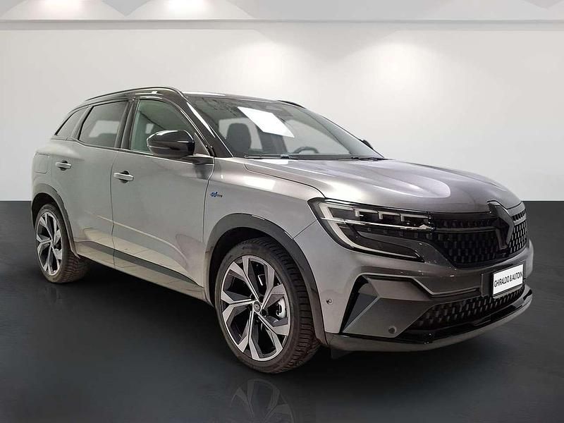 Usata Renault Austral Techno Esprit Alpine 199 CV (146 kW) 2023 Grigio SUV