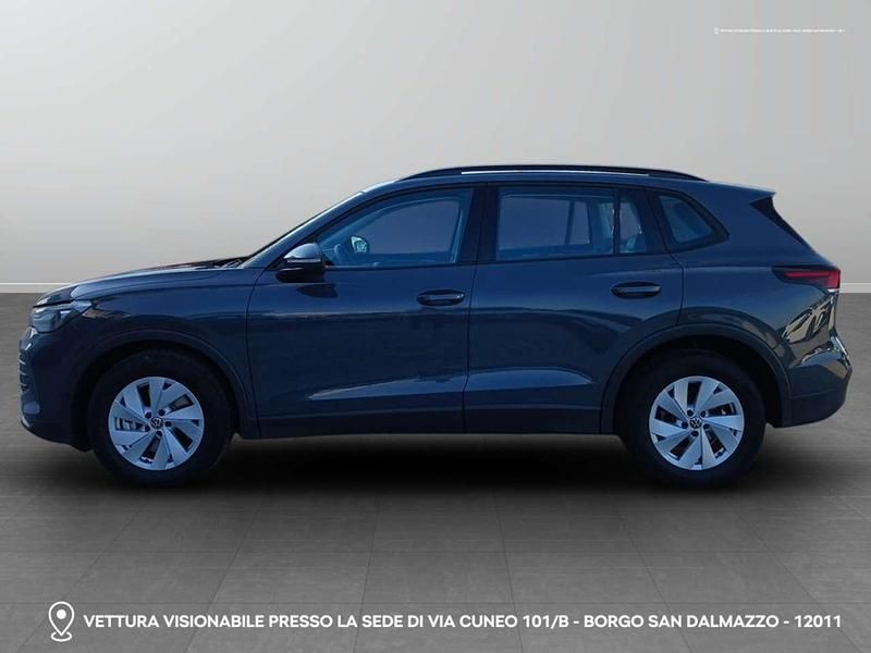 Usata VW Tiguan Life 150 CV (110 kW) 2024 Dolphin grey metallizzato SUV