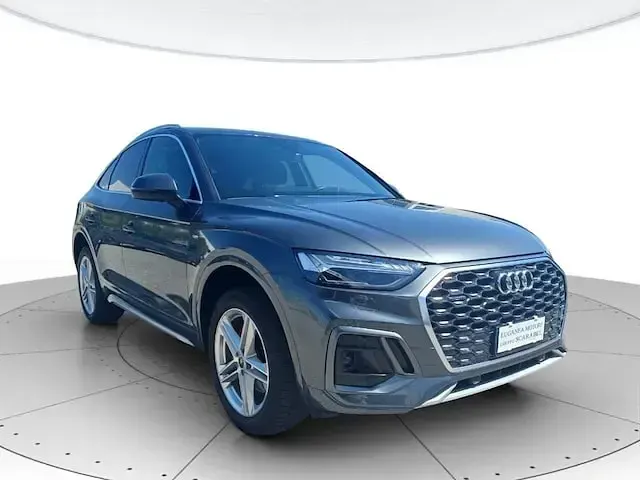Usata Audi Q5 Sportback S-Line 204 CV (150 kW) 2022 Grigio SUV
