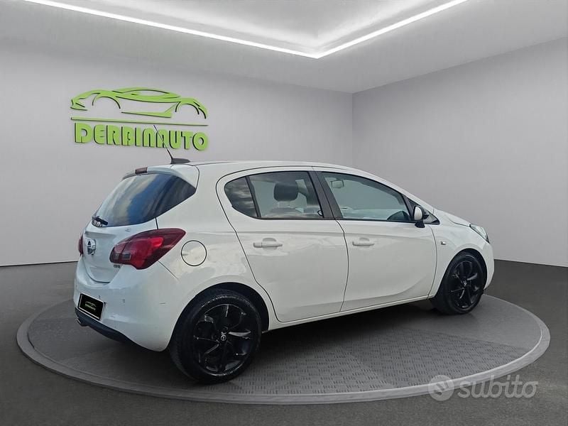 Usata Opel Corsa Edition 74 CV (54 kW) 2019 Bianco Utilitaria