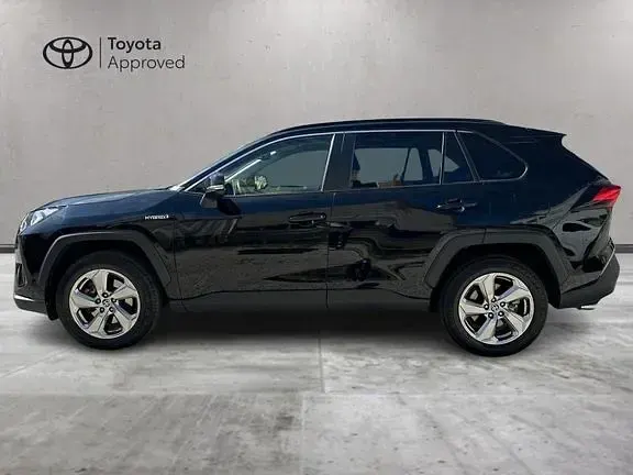 Usata Toyota RAV4 Hybrid 222 CV (163 kW) 2021 Nero SUV