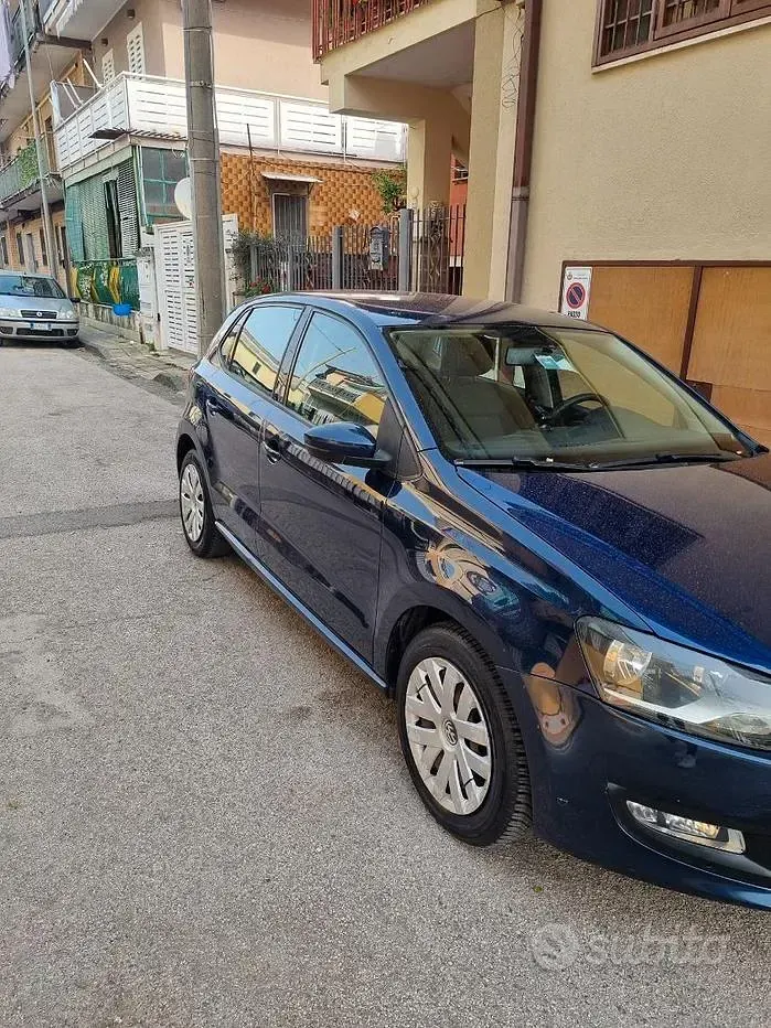 Usata VW Polo 85 CV (62 kW) 2010 Blu Utilitaria