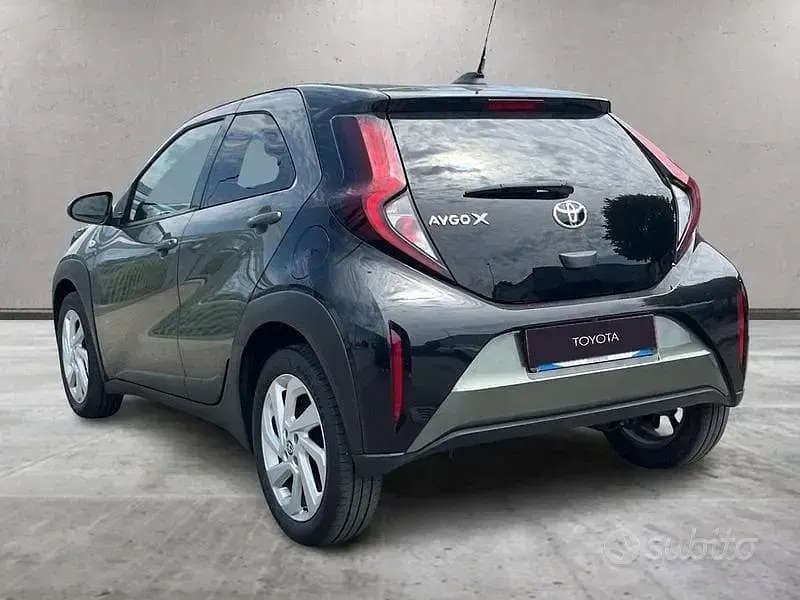 Usata Toyota Aygo X Trend 72 CV (52 kW) 2022 Other SUV
