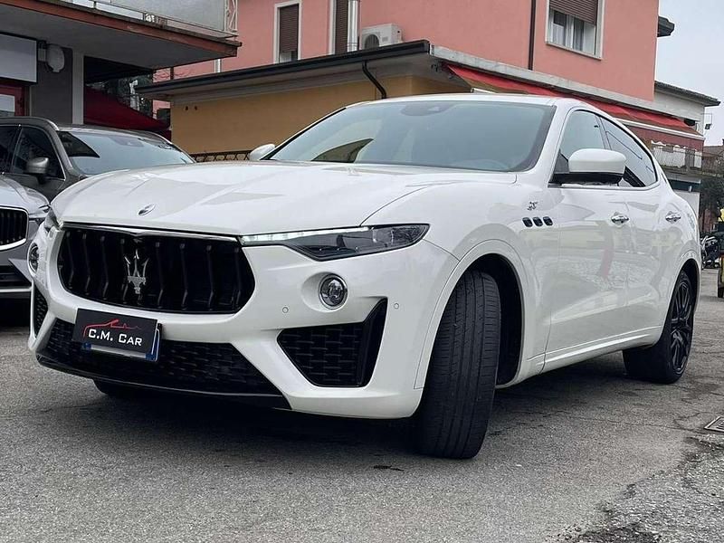 Usata Maserati Levante GT 330 CV (242 kW) 2021 Bianco SUV