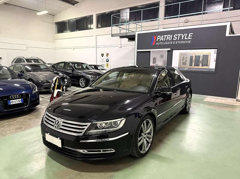 Usata VW Phaeton 238 CV (175 kW) 2011 Nero Berlina