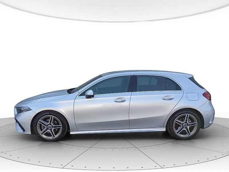 Usata Mercedes A180 AMG Line Premium 136 CV (100 kW) 2025 Argento Berlina