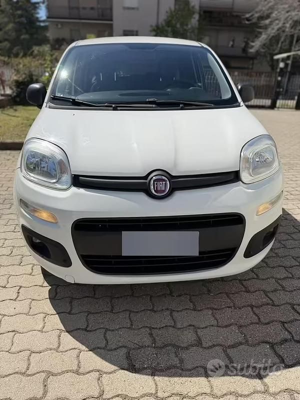 Usata Fiat Panda Pop 80 CV (58 kW) 2018 Bianco Utilitaria