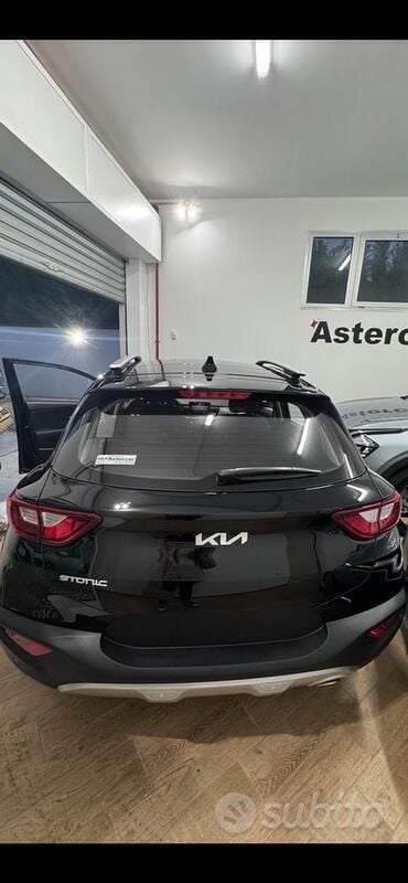 Usata Kia Stonic Urban 84 CV (61 kW) 2024 Nero SUV