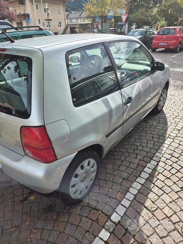Usata VW Lupo 75 CV (55 kW) 2002 Grigio Utilitaria