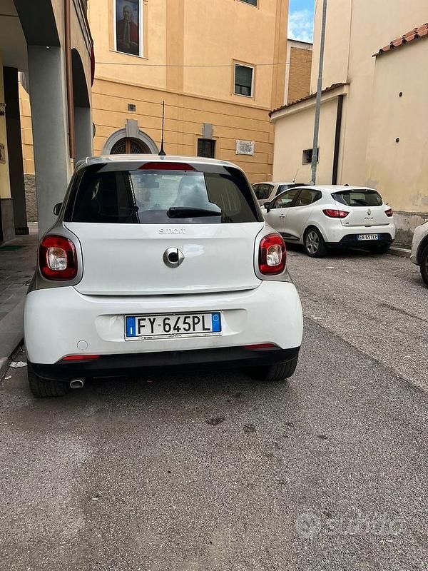 Usata Smart ForFour Passion 90 CV (66 kW) 2018 Bianco Utilitaria