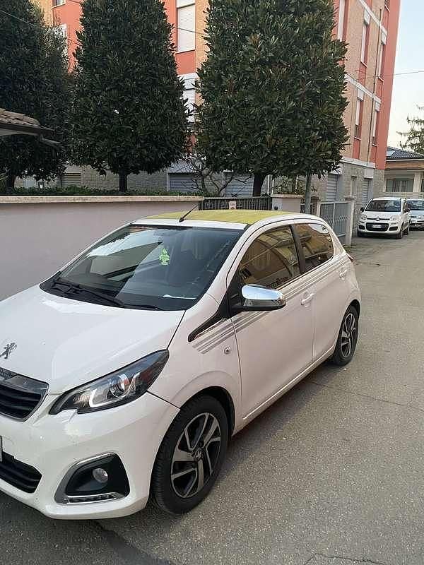Usata Peugeot 108 Collection 72 CV (52 kW) 2019 Utilitaria