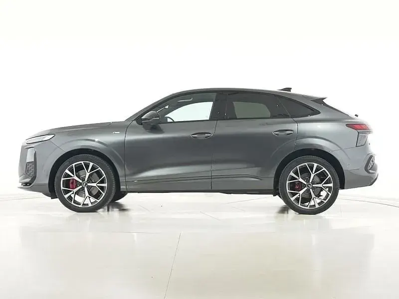 Nuova Audi Q3 Sportback S-Line 150 CV (110 kW) 2026 Nero SUV