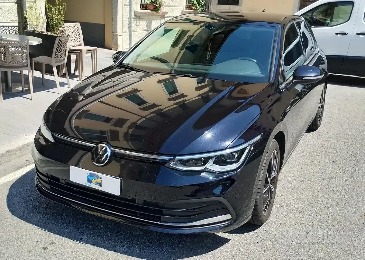 Usata VW Golf VIII Style 150 CV (110 kW) 2022 Nero Berlina