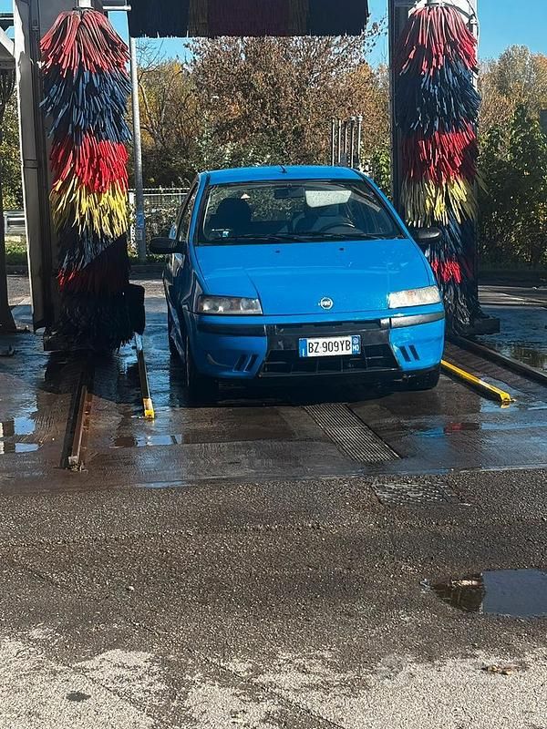 Usata Fiat Punto 2002 Utilitaria