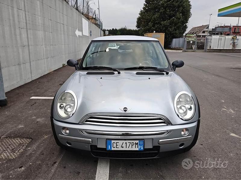 Usata Mini One D 75 CV (55 kW) 2003 Grigio Utilitaria
