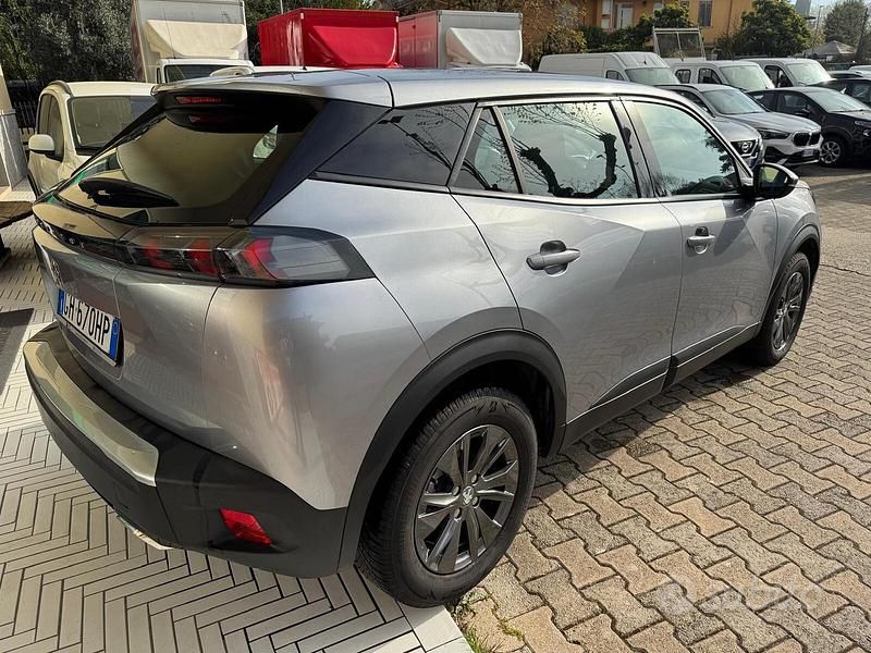 Occasion Peugeot 2008 Active 131 ch (96 kW) 2021 Gris SUV