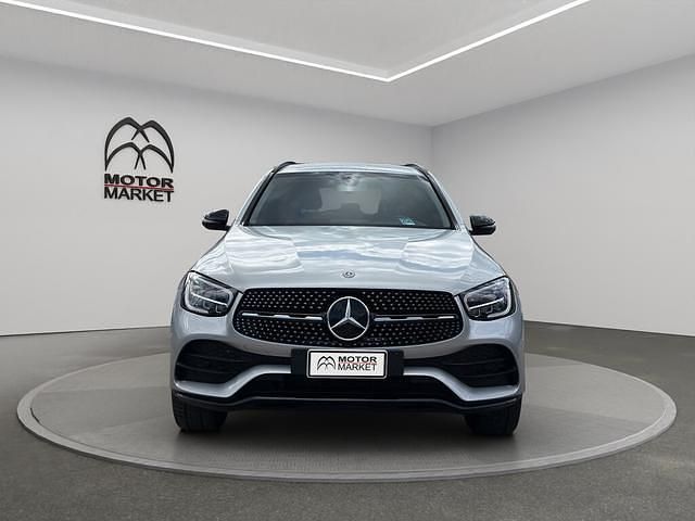 Usata Mercedes GLC300e Premium 258 CV (189 kW) 2020 Argento SUV