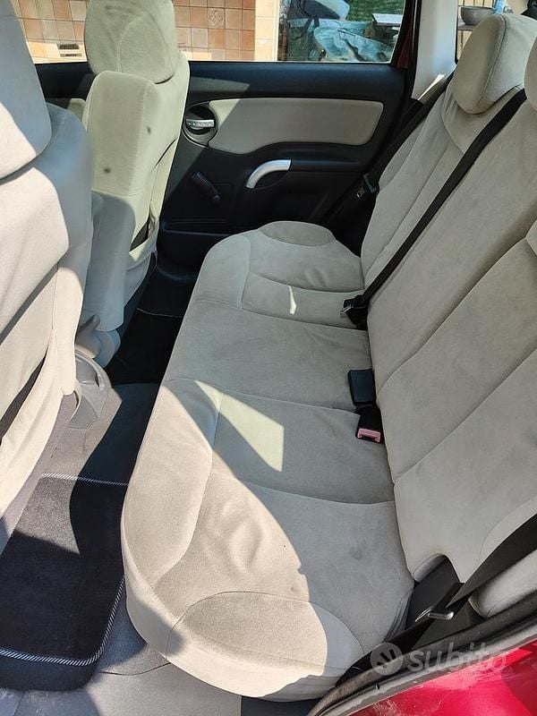 Usata Citroën C3 2004 Rosso Berlina