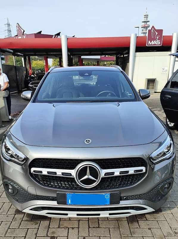 Usata Mercedes GLA250 Business 160 CV (117 kW) 2023 SUV