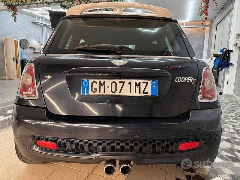 Usata Mini Cooper S 174 CV (127 kW) 2007 Nero Utilitaria