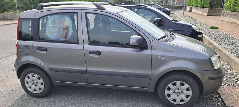 Usata Fiat Panda Dynamic 75 CV (55 kW) 2011 Grigio Utilitaria