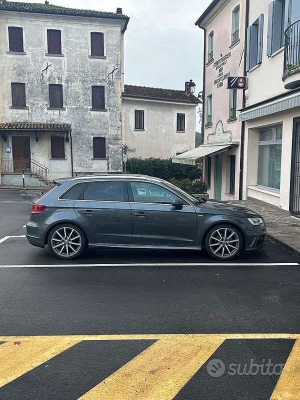 Usata Audi A3 S-Line 150 CV (110 kW) 2016 Grigio Berlina
