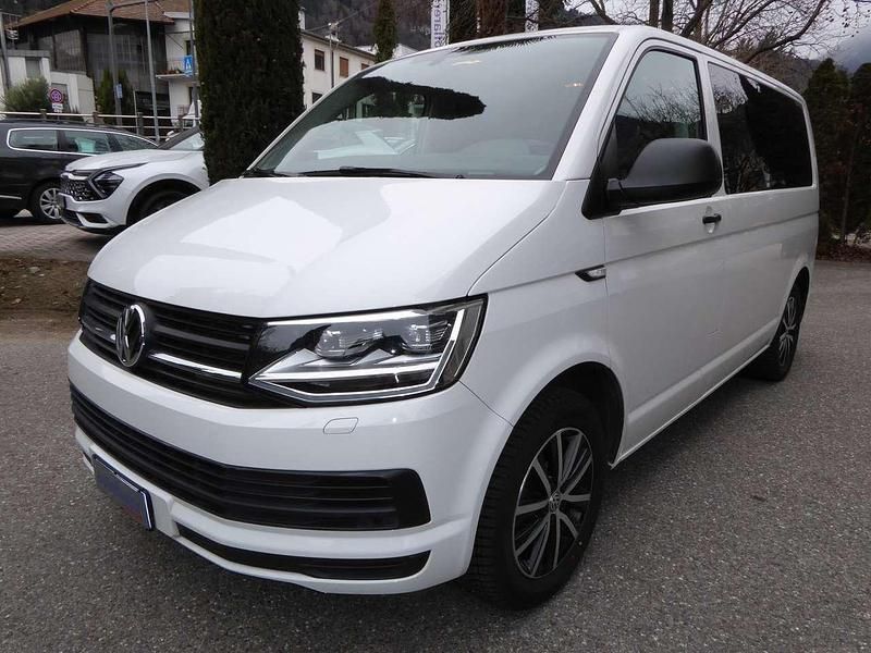 Bianco Usata 2017 VW Multivan Trendline Furgone | 35.500 € (Buon prezzo) - Immagine 1/4