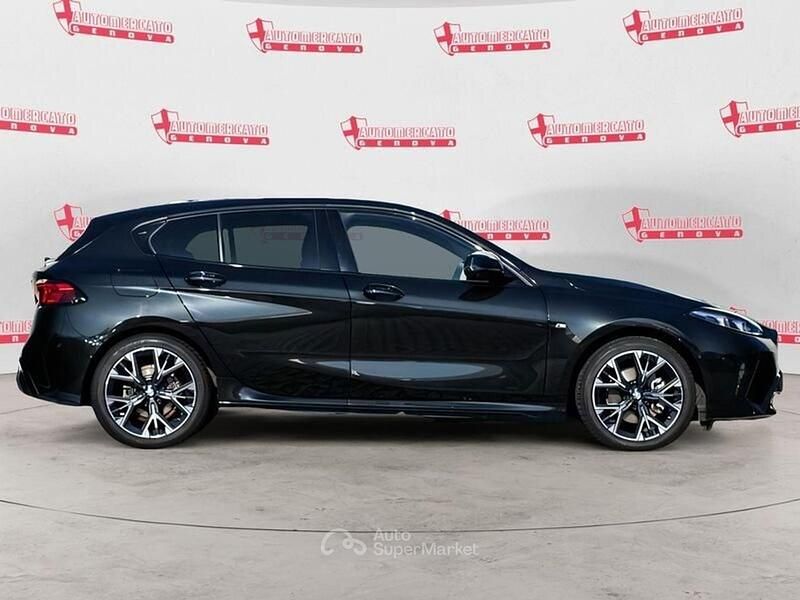 Usata BMW 120 M Sport 150 CV (110 kW) 2025 Nero Utilitaria