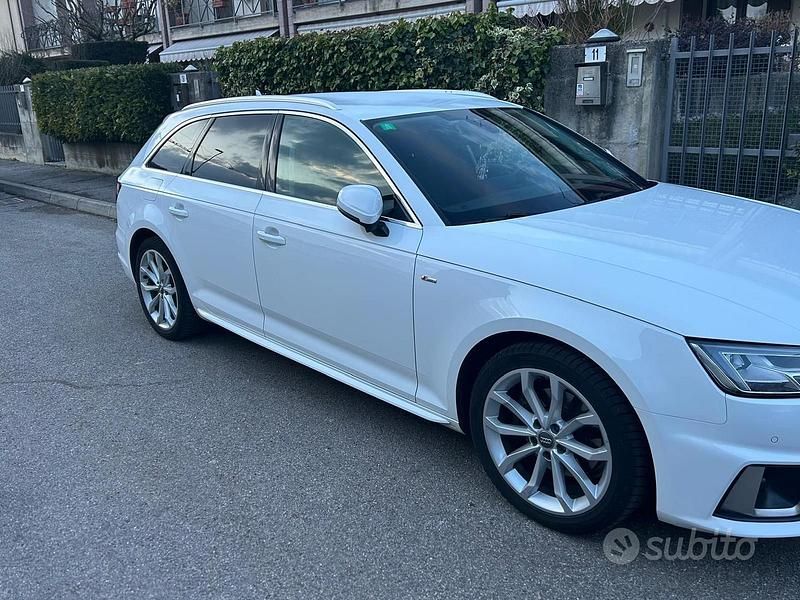 Usata Audi A4 S-Line 122 CV (89 kW) 2019 Bianco Station wagon