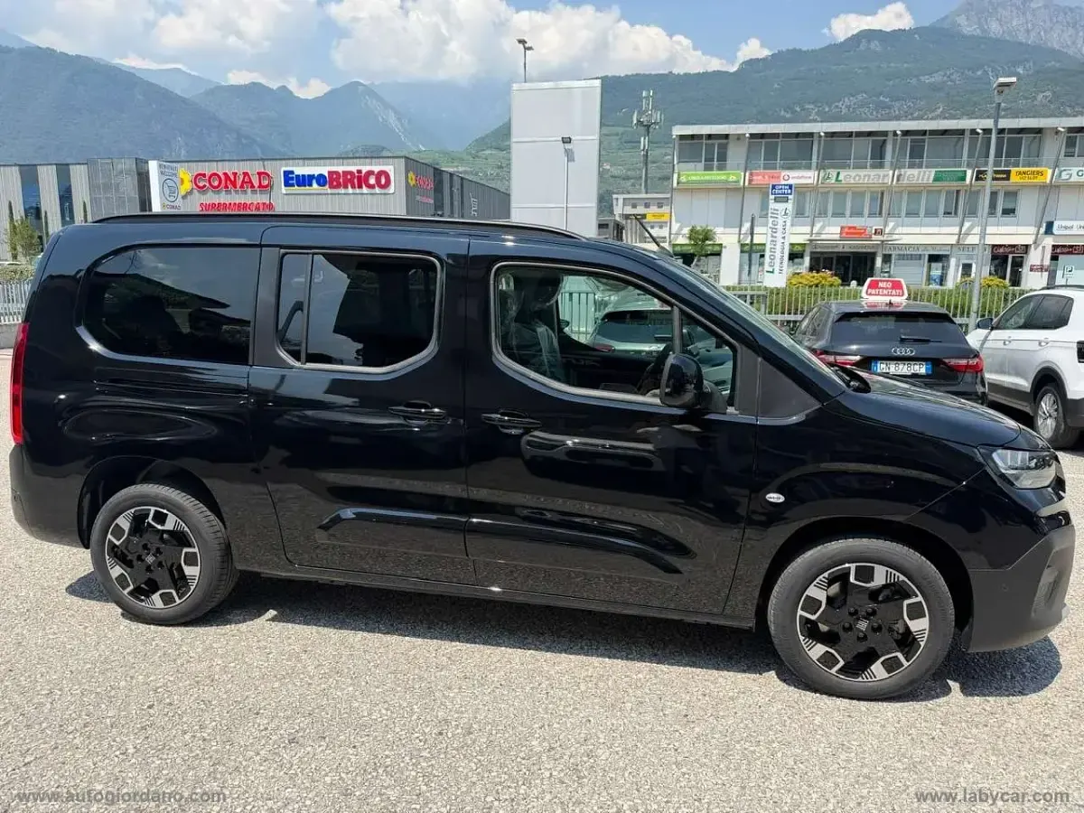 Nuova Fiat Qubo La Prima 131 CV (96 kW) 2026 Nero Monovolume