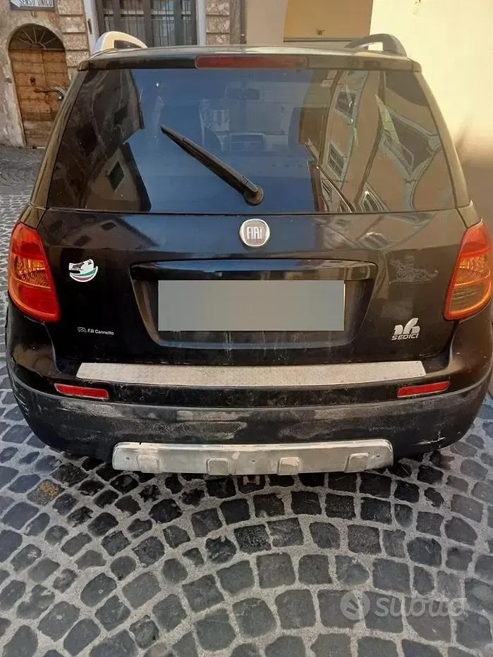 Usata Fiat Sedici 120 CV (88 kW) 2008 SUV