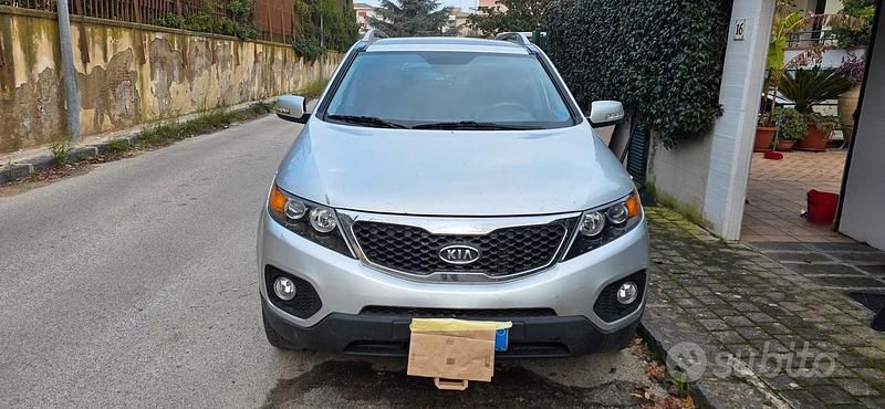 Usata Kia Sorento 197 CV (144 kW) 2012 Grigio SUV