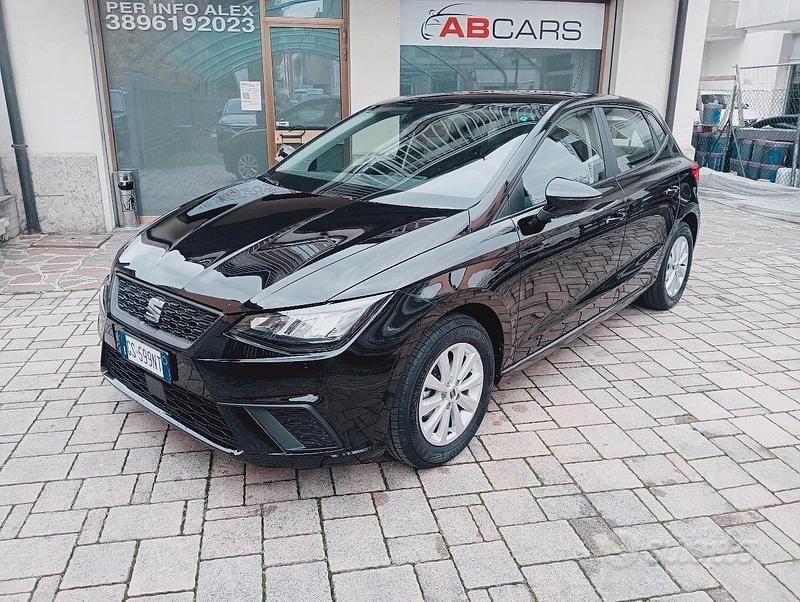 Nero Usata 2023 Seat Ibiza Tre volumi | 14.900 € (Buon prezzo) - Immagine 1/4