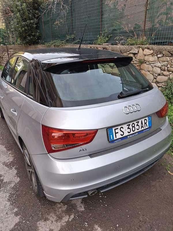 Usata Audi A1 Sportback S-Line 90 CV (66 kW) 2013 Argento Utilitaria