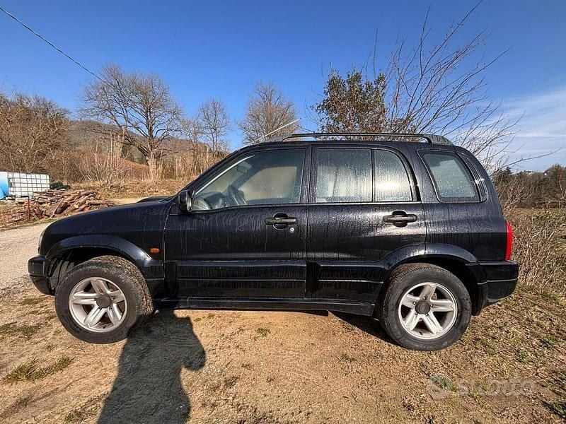 Usata Suzuki Grand Vitara 2002 Nero SUV