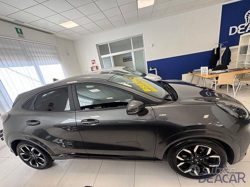 Usata Ford Puma ST-Line X 125 CV (91 kW) 2022 Grigio SUV