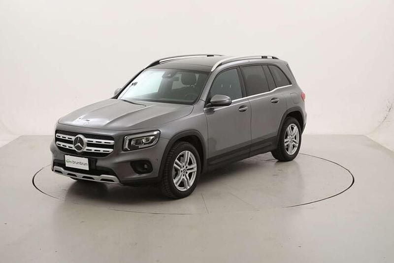 Usata Mercedes GLB200 Business 150 CV (110 kW) 2023 Grigio SUV