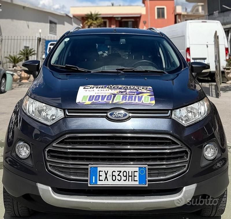 Usata Ford Ecosport Titanium 90 CV (66 kW) 2014 Grigio SUV