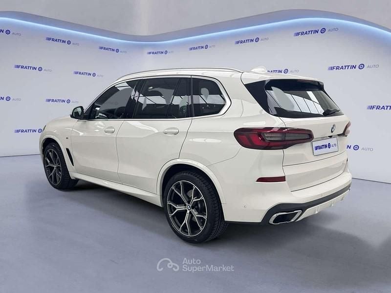Usata BMW X5 M Sport 231 CV (169 kW) 2022 Bianco SUV