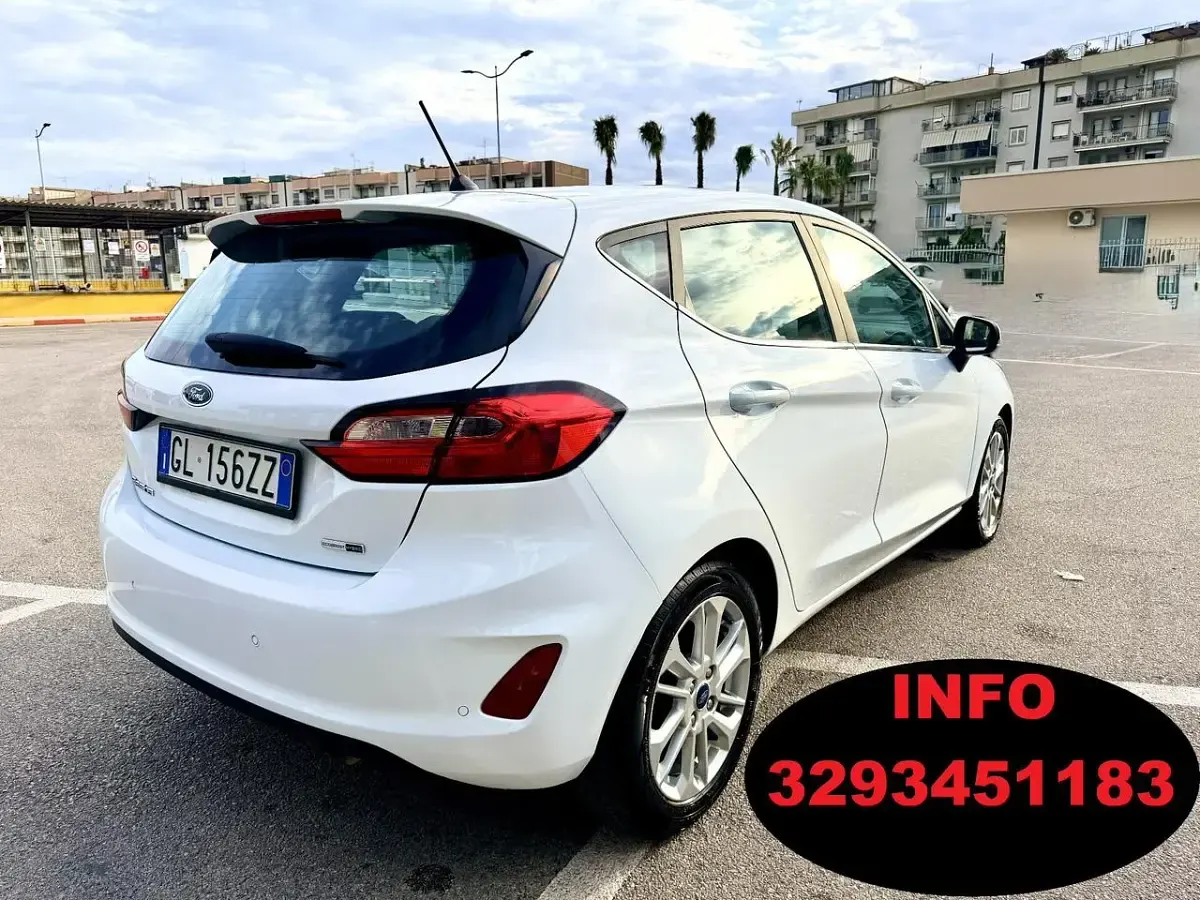 Usado Ford Fiesta Titanium 125 HP (91 kW) 2022 Branco Citadino