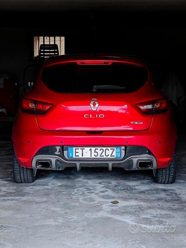 Usata Renault Clio IV GT 150 CV (110 kW) 2013 Berlina