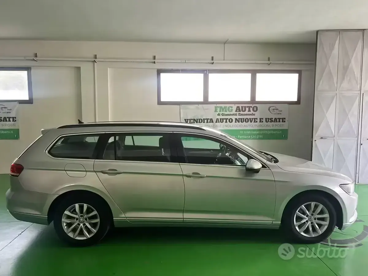 Usata VW Passat Comfortline 120 CV (88 kW) 2015 Grigio Station wagon