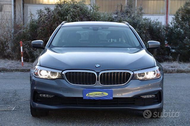Usata BMW 520 Sport Line 190 CV (139 kW) 2018 Grigio scuro Station wagon