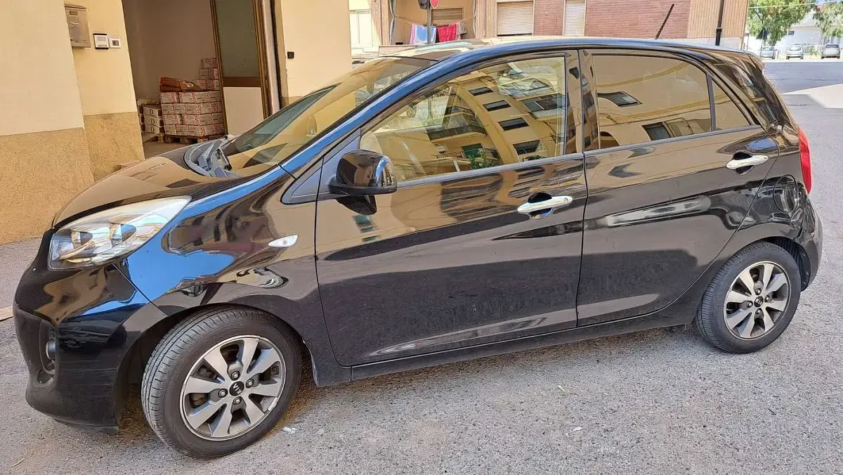 Usata Kia Picanto 69 CV (50 kW) 2016 Nero Utilitaria