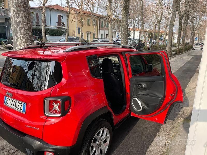 Usata Jeep Renegade 140 CV (102 kW) 2015 Rosso SUV