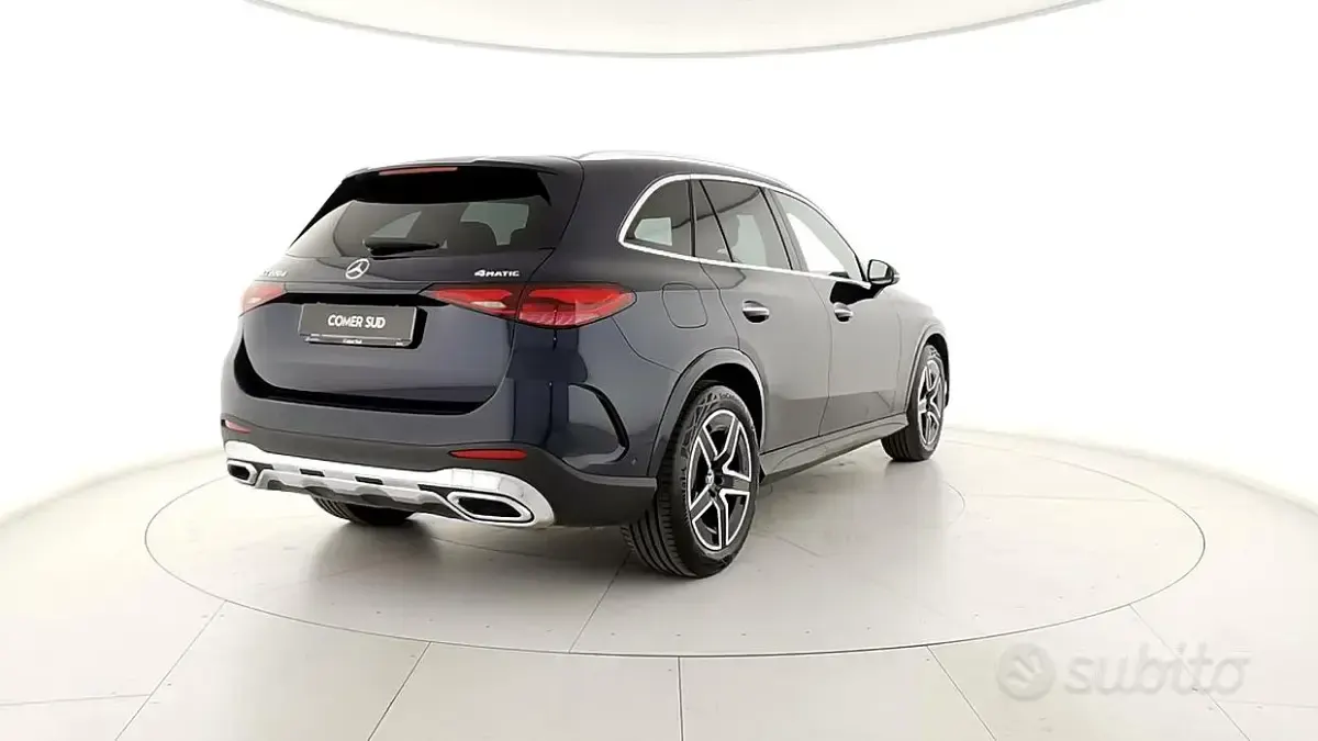 Usado Mercedes GLC220 AMG 197 CV (144 kW) 2022 Azul SUV