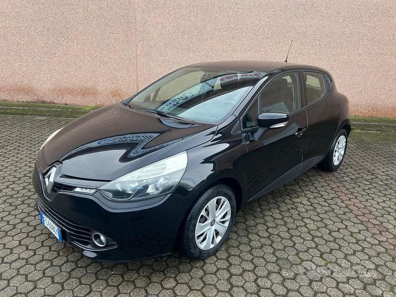 Usata Renault Clio IV Life 75 CV (55 kW) 2016 Nero Berlina