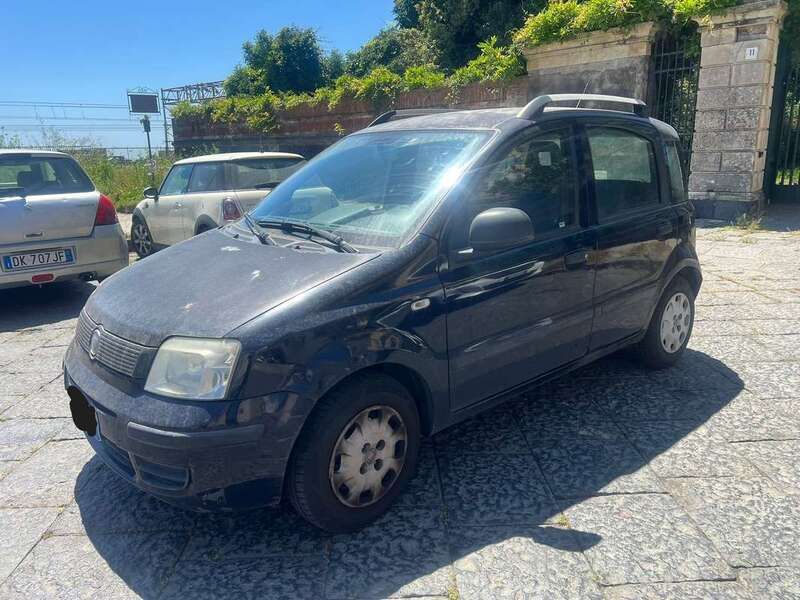 Blu/azzurro Usata 2011 Fiat Panda Active Due volumi | 3950 € (Super prezzo) - Immagine 1/4