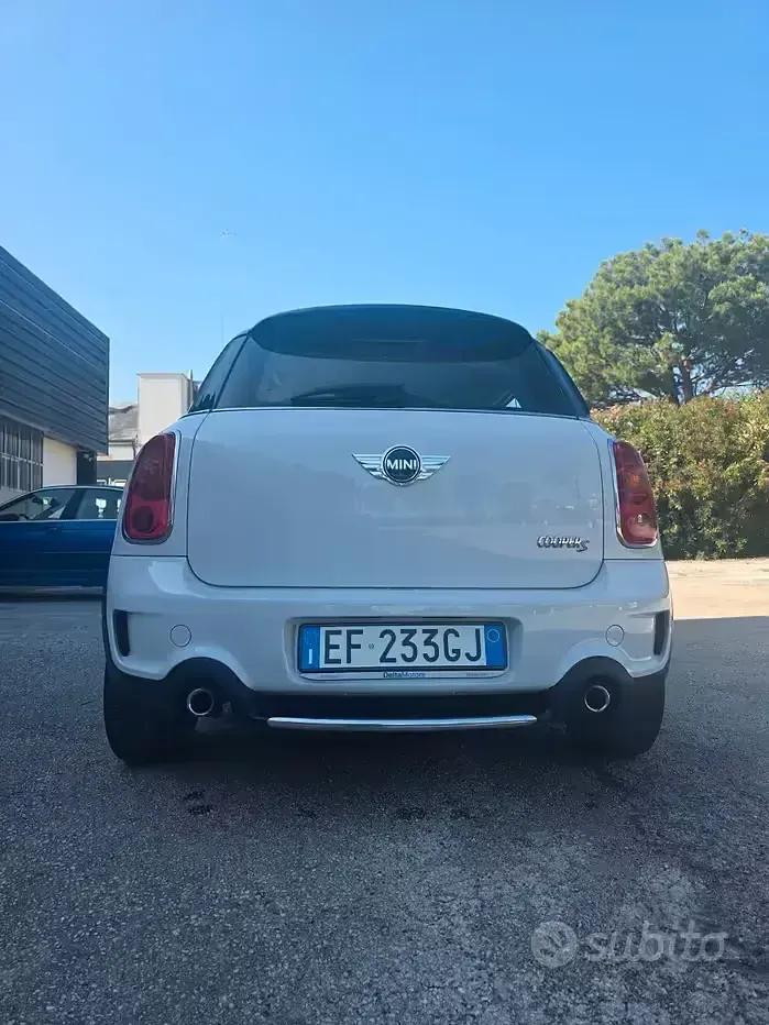 Usata Mini Cooper S Countryman 184 CV (135 kW) 2011 Bianco SUV